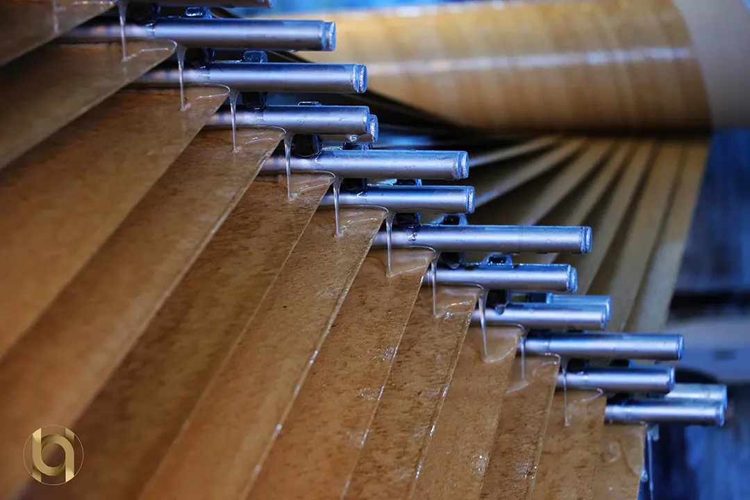 ترکیب چسب و لایه های لوله مقوایی